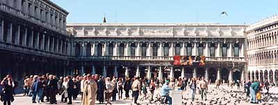 Aile napoléonienne – Place Saint-Marc