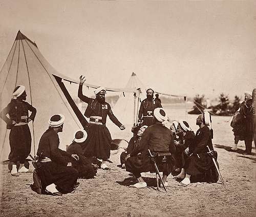 Châlons Camp: Zouave recounting a story