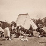 Châlons Camp: zouaves eating