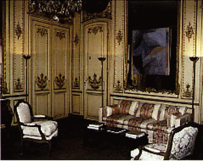 Hôtel de Mondragon: the salon where the marriage of Bonaparte and Josephine was celebrated.