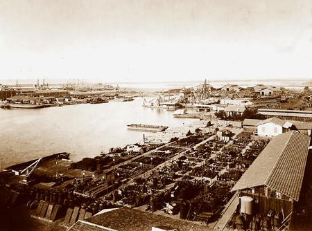 Port Said. The general store of the Compagnie _