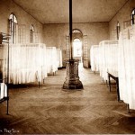 Km. 76. Ismailia. The interior of a ward at the St-Vincent-de-Paul Hospital.
