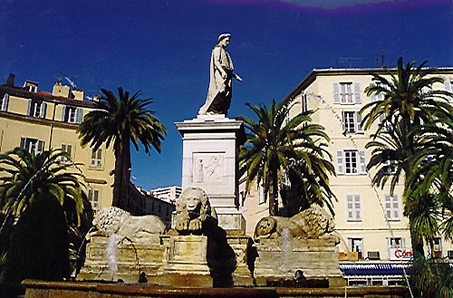 Statue of the First Consul – Fontaine des Quatre lions