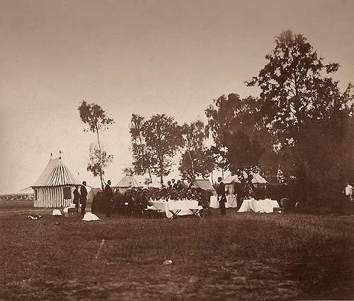 Camp de Châlons : la table de l’Empereur