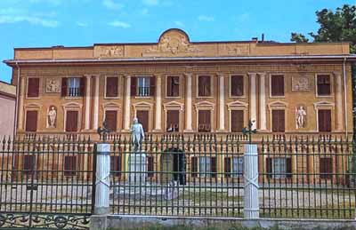 Le "Château de Marengo" et la statue du Premier Consul à Alessandria