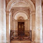 Aile Napoléonienne, place Saint-Marc <br>Portique de San Geminiano (Sotoportego San Geminiano) :