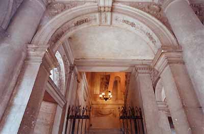 Aile Napoléonienne, place Saint-Marc <br>Portique de San Geminiano (Sotoportego San Geminiano)