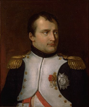 Portrait de l’Empereur Napoléon Ier portant plaque et étoile de la Légion d’Honneur, et Croix de fer