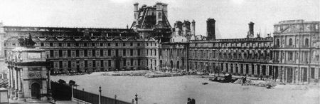 Ruines des Tuileries après l'incendie de 1871 © Photothèque Tallandier.