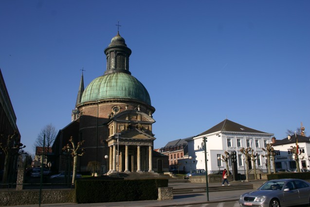 Église Saint-Joseph de Waterloo © Wikipedia