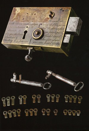 "Arithmetical" lock taken from the Imperial treasury coach