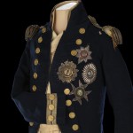 Habit de petit uniforme et épaulettes portés par lord Nelson à la bataille de Trafalgar