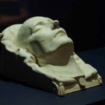 Plaster death mask of the Emperor Napoleon I, Antommarchi subscription, 1833