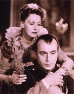 Marie Walewska (Greta Garbo) and Napoleon (Charles Boyer) © MGM / BIFI