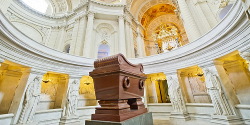 Les Invalides : le tombeau de Napoléon – Paris