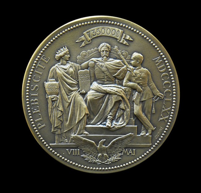 Plebiscite of 8 May 1870: Medal bearing the portraits of Napoleon III and Napoleon Eugène Louis, Prince Imperial - napoleon.org Plebiscite of 8 May 1870: Medal bearing the portraits of Napoleon III and Napoleon Eugène Louis, Prince Imperial - napoleon.org
