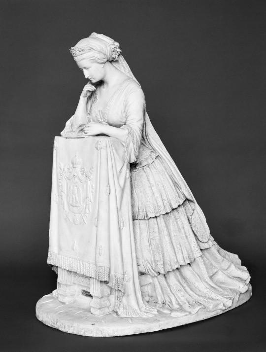 L'impératrice Eugénie priant (Souvenir de Notre-Dame), Marie-Louise Lefèvre-Deumier © RMN-Grand Palais (domaine de Compiègne)