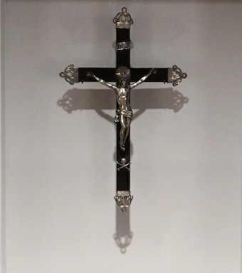 Crucifix which was placed on Napoleon’s body during his lying-in-state