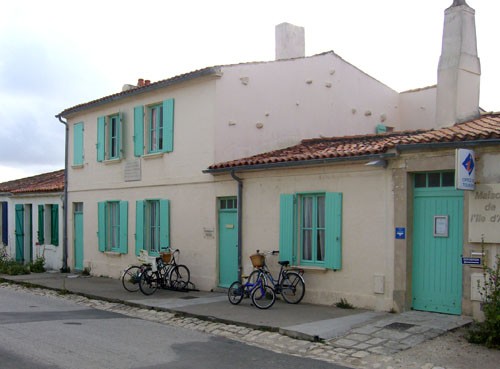 © La Maison rose de l'île d'Aix, résidence d'été des Gourgaud, de 1927 à 1959 © https://societe-amis-iledaix.com/