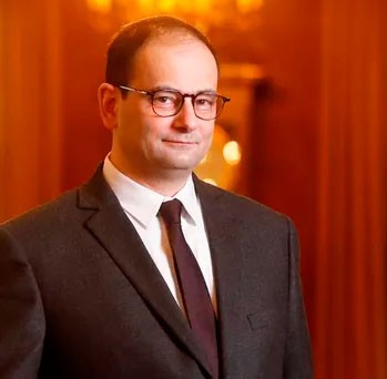 Une chronique d’Yves Bruley : « Emblématique Opéra de Paris »