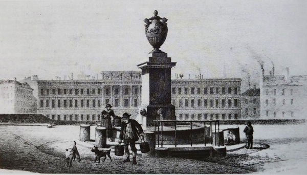 Fontaine de la Place de l'Ecole. Au fond : l'Hôtel actuel de la Monnaie. Gravure. Paris (Ier arr.), vers 1790 Photo © Neurdein / Roger-Viollet